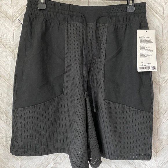 🍋Lululemon In the Key Short 8"🍋 - Picture 5 of 11